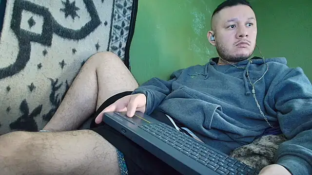 Snapshot of sweet_cock28 chatting on November 28, 2025, 3:23 pm sweet cock28 online show from November 28, 2025, 3:23 pm