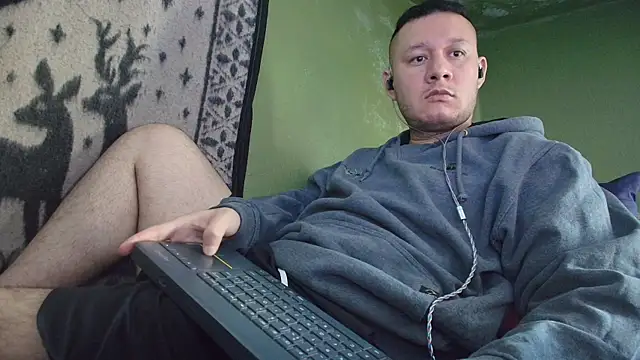 Snapshot of sweet_cock28 chatting on April 2, 2026, 3:41 pm sweet cock28 online show from April 2, 2026, 3:41 pm