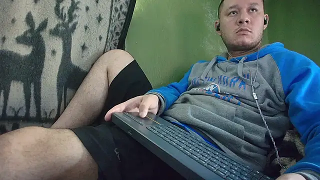 sweet cock28 online show from February 13, 2026, 3:23 pm