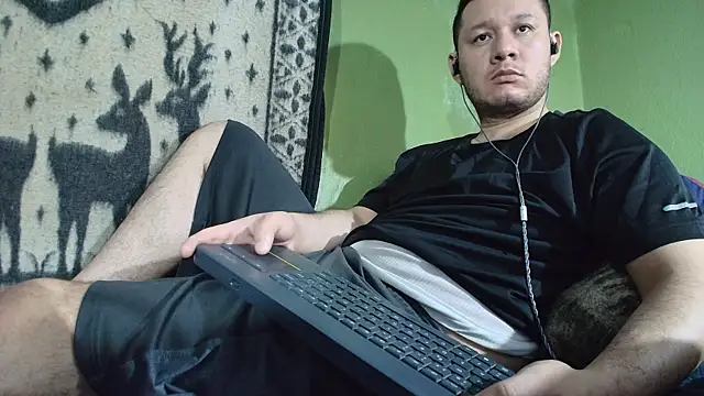 Snapshot of sweet_cock28 chatting on April 19, 2026, 1:56 pm sweet cock28 online show from April 19, 2026, 1:56 pm