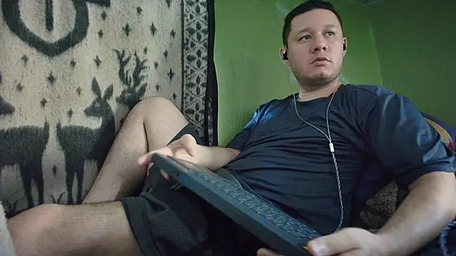 Snapshot of sweet_cock28 chatting on April 30, 2026, 3:08 pm sweet cock28 online show from April 30, 2026, 3:08 pm