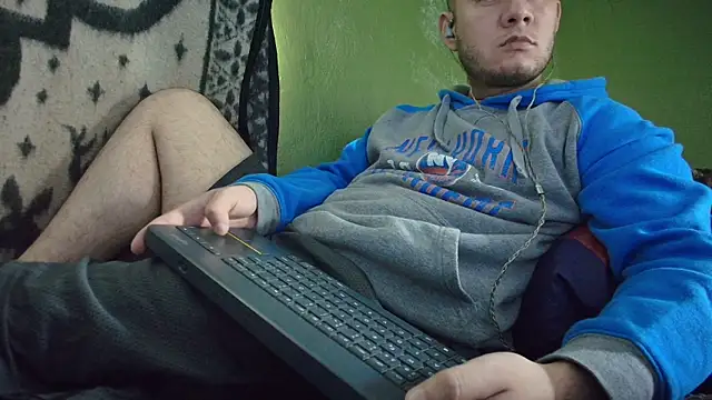 Snapshot of sweet_cock28 chatting on November 11, 2025, 3:29 pm sweet cock28 online show from November 11, 2025, 3:29 pm