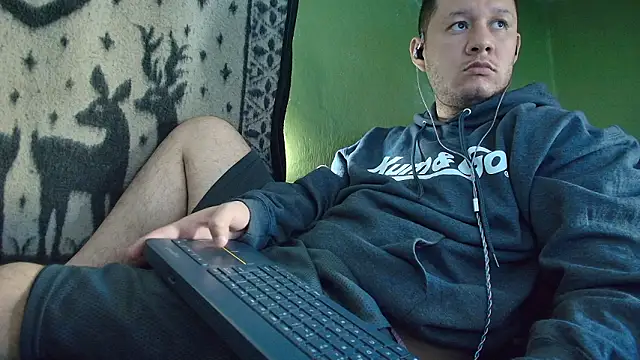 Snapshot of sweet_cock28 chatting on March 28, 2026, 3:24 pm sweet cock28 online show from March 28, 2026, 3:24 pm