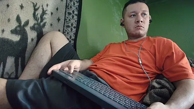 Snapshot of sweet_cock28 chatting on April 9, 2026, 3:29 pm sweet cock28 online show from April 9, 2026, 3:29 pm