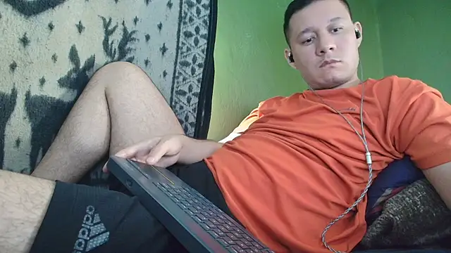 Snapshot of sweet_cock28 chatting on May 11, 2026, 4:04 pm sweet cock28 online show from May 11, 2026, 4:04 pm