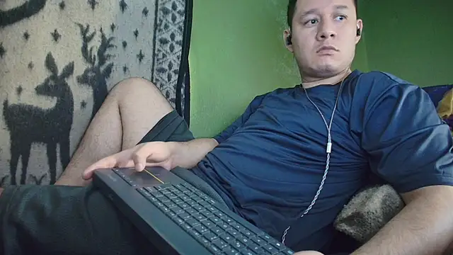 Snapshot of sweet_cock28 chatting on May 25, 2026, 3:00 pm sweet cock28 online show from May 25, 2026, 3:00 pm