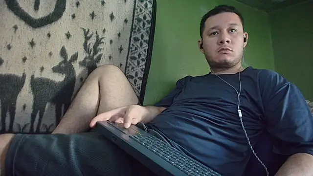 Snapshot of sweet_cock28 chatting on May 23, 2026, 3:11 pm sweet cock28 online show from May 23, 2026, 3:11 pm