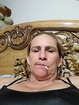 Snapshot of SeductionSilera chatting on April 28, 2026, 8:02 pm SeductionSilera online show from April 28, 2026, 8:02 pm