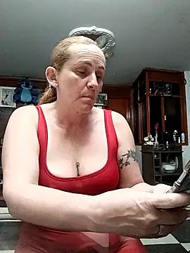 Snapshot of SeductionSilera chatting on November 11, 2025, 8:58 pm SeductionSilera online show from November 11, 2025, 8:58 pm