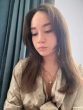 QuietNicole online show from March 22, 2025, 6:54 am