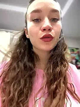 QuietNicole online show from January 14, 2026, 12:42 pm