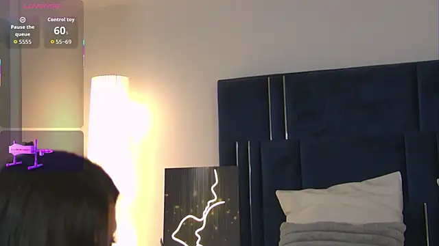 EdithOliviere online show from March 24, 2026, 10:04 am