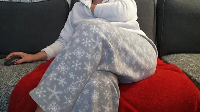 Snapshot of mysteriouscouple001 chatting on March 29, 2026, 9:05 pm mysteriouscouple001 online show from March 29, 2026, 9:05 pm