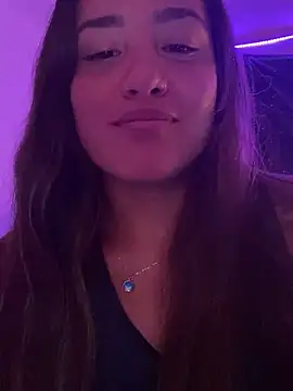 fenixgre online show from March 11, 2025, 6:08 pm