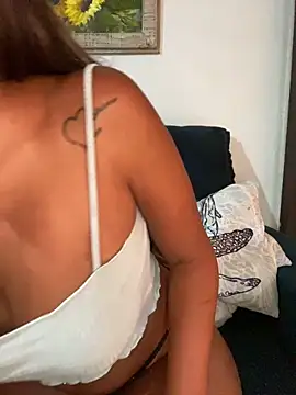 fenixgre online show from January 26, 2025, 8:45 pm