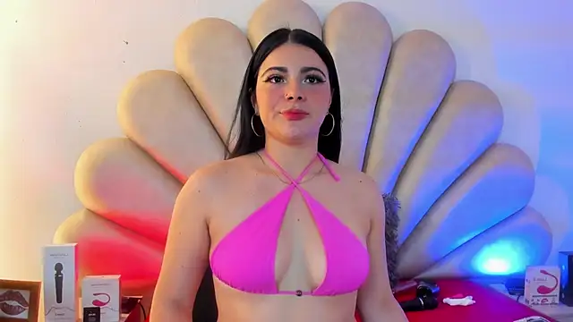 Snapshot of Natasha__Blue chatting on March 19, 2025, 10:31 pm Natasha Blue online show from March 19, 2025, 10:31 pm
