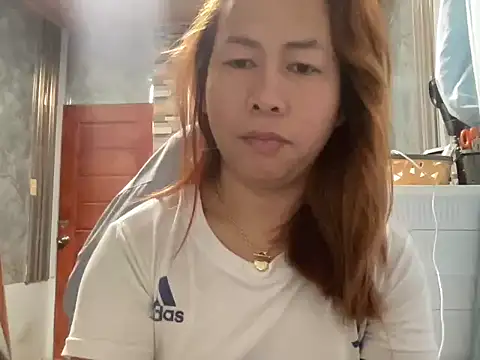 Snapshot of UrLove_Marga chatting on April 3, 2026, 10:16 pm UrLove Marga online show from April 3, 2026, 10:16 pm