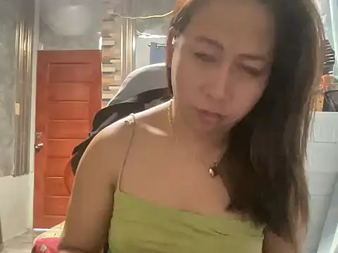 UrLove Marga online show from June 8, 2026, 10:10 pm