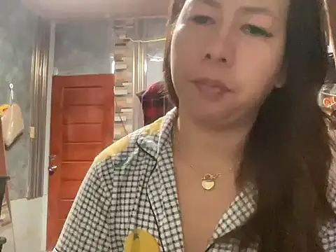 UrLove Marga online show from July 15, 2026, 10:39 pm
