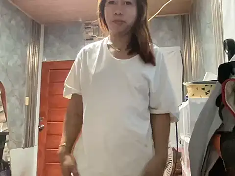 Snapshot of UrLove_Marga chatting on March 29, 2026, 11:06 pm UrLove Marga online show from March 29, 2026, 11:06 pm