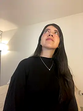 Snapshot of saori_10 chatting on January 8, 2026, 5:46 am saori 10 online show from January 8, 2026, 5:46 am