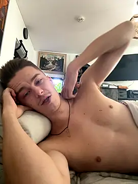 Snapshot of Toyjungee chatting on September 12, 2025, 1:33 pm Toyjungee online show from September 12, 2025, 1:33 pm