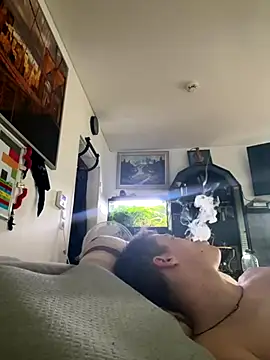 Snapshot of Toyjungee chatting on October 26, 2025, 9:20 am Toyjungee online show from October 26, 2025, 9:20 am