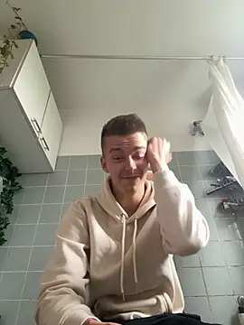 Snapshot of Toyjungee chatting on September 11, 2025, 1:00 pm Toyjungee online show from September 11, 2025, 1:00 pm