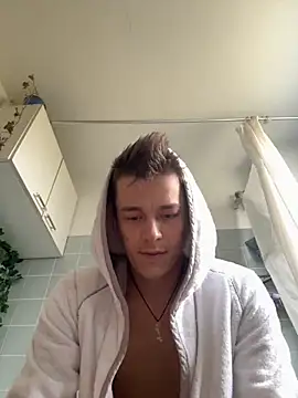 Snapshot of Toyjungee chatting on October 12, 2025, 12:17 pm Toyjungee online show from October 12, 2025, 12:17 pm