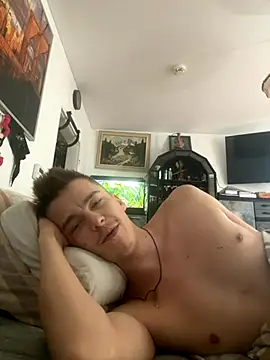 Snapshot of Toyjungee chatting on September 18, 2025, 1:47 pm Toyjungee online show from September 18, 2025, 1:47 pm