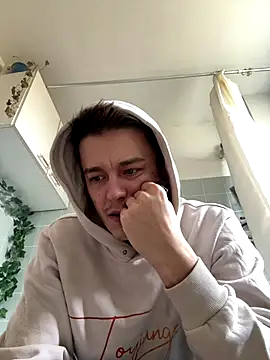 Snapshot of Toyjungee chatting on October 18, 2025, 9:11 am Toyjungee online show from October 18, 2025, 9:11 am