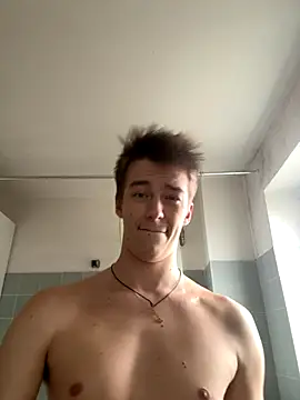 Snapshot of Toyjungee chatting on December 3, 2025, 10:14 am Toyjungee online show from December 3, 2025, 10:14 am