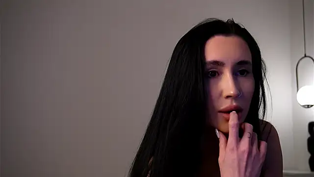  iammary online show from February 25, 2025, 7:49 pm