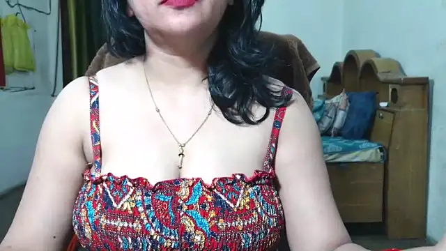 Cute Mahi22 online show from October 5, 2025, 6:37 am