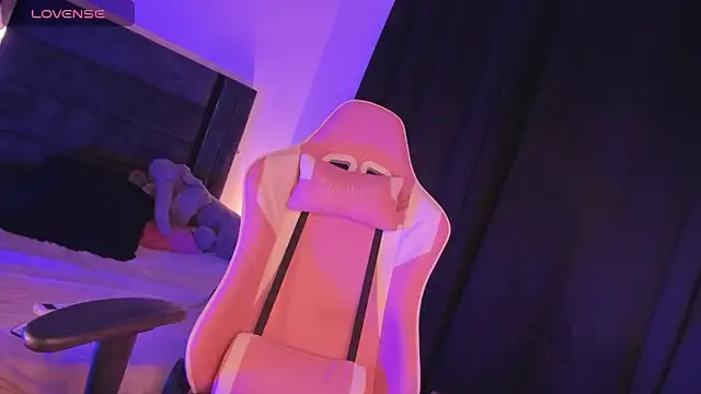 Zamblissett online show from December 9, 2024, 6:01 am