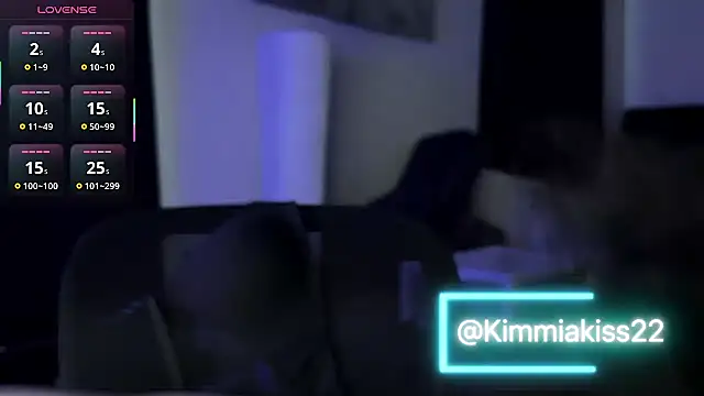 Snapshot of kimmiakiss22 chatting on October 15, 2025, 11:13 pm kimmiakiss22 online show from October 15, 2025, 11:13 pm
