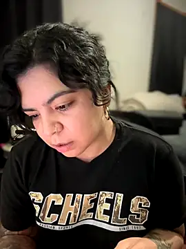 Snapshot of kimmiakiss22 chatting on November 24, 2025, 4:34 am kimmiakiss22 online show from November 24, 2025, 4:34 am