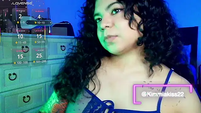 Snapshot of kimmiakiss22 chatting on December 16, 2025, 12:04 am kimmiakiss22 online show from December 16, 2025, 12:04 am