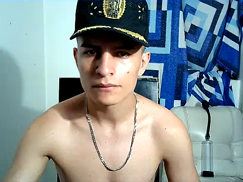 Snapshot of SHAT_SEX chatting on November 10, 2025, 7:30 pm SHAT SEX online show from November 10, 2025, 7:30 pm