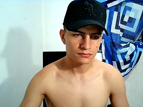 Snapshot of SHAT_SEX chatting on November 25, 2025, 2:39 pm SHAT SEX online show from November 25, 2025, 2:39 pm