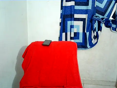 Snapshot of SHAT_SEX chatting on November 7, 2025, 4:33 pm SHAT SEX online show from November 7, 2025, 4:33 pm