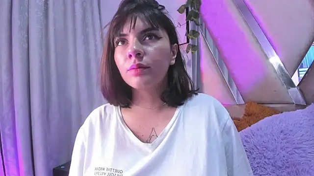 Snapshot of xhinata_hyugax chatting on January 4, 2025, 10:55 pm xhinata hyugax online show from January 4, 2025, 10:55 pm