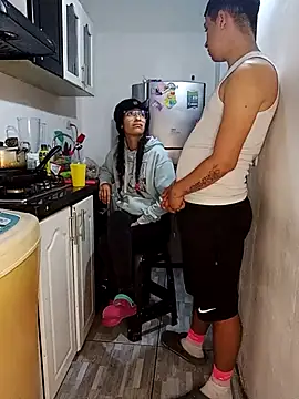 Snapshot of catire2323 chatting on February 26, 2025, 2:49 pm catire2323 online show from February 26, 2025, 2:49 pm