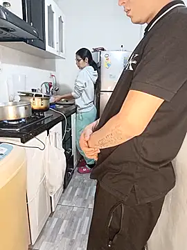 Snapshot of catire2323 chatting on March 12, 2025, 12:53 am catire2323 online show from March 12, 2025, 12:53 am