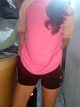 Snapshot of catire2323 chatting on October 21, 2025, 12:21 am catire2323 online show from October 21, 2025, 12:21 am