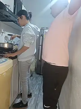 catire2323 online show from February 7, 2026, 12:29 am