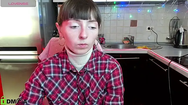 TayanaJons online show from March 18, 2025, 7:44 am