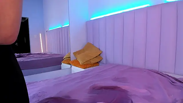 Snapshot of abbytheran chatting on February 4, 2025, 10:55 pm abbytheran online show from February 4, 2025, 10:55 pm