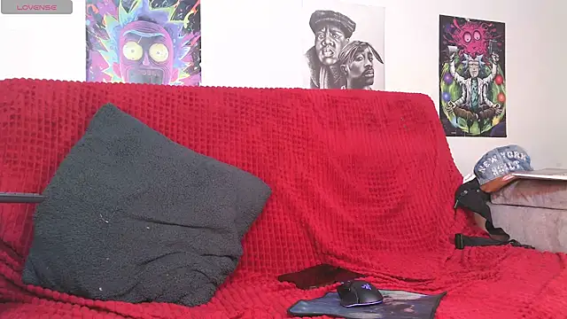 Snapshot of IM_MAYA chatting on February 4, 2025, 11:06 pm IM MAYA online show from February 4, 2025, 11:06 pm