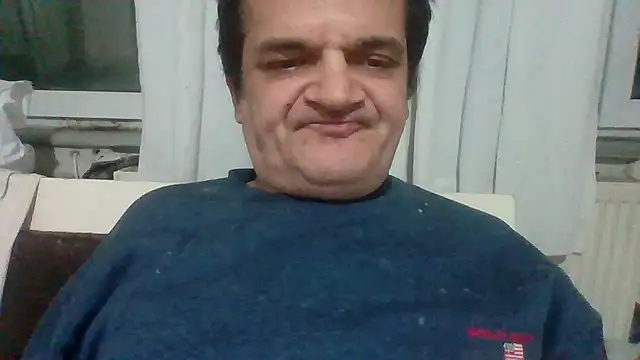 asira39 online show from February 8, 2026, 7:22 pm